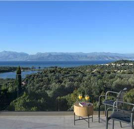 4 bedroom villa with pool & sea views, Acharavi, sleeps 8